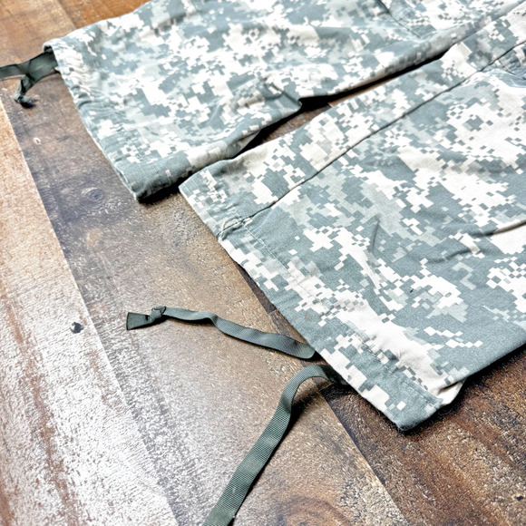 US ARMY Combat Uniform Pants Trousers Mens MEDIUM REGULAR Digital Camo Ripstop - Picture 5 of 13